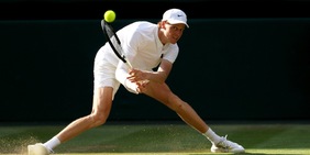 Navarro freme per il doppio con Sinner, Darderi in semifinale, Cinà cresce