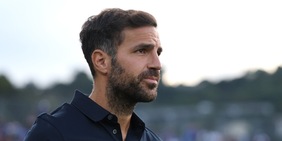 Como, Fabregas saluta una delle ali: accordo con l'Olympiacos