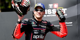 Bezzecchi in pole al GP d'Austria: "Grazie ai consigli di Valentino Rossi"