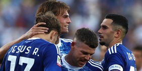 Coppa Italia, tris Como e Genoa. Cagliari e Palermo avanti ai rigori. Ok Venezia