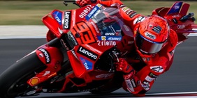 Marc Marquez fa il vuoto: sua la pole a Balaton Park! Quattro italiani alle sue spalle