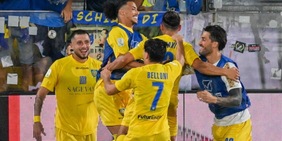 Spezia, che tonfo in casa: colpo Carrarese! Sorridono anche Venezia e Frosinone