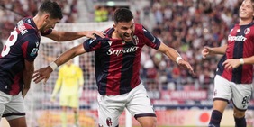 Orsolini stende il Como: prima gioia Bologna. Doccia fredda Atalanta, Cutrone evita il ko Parma