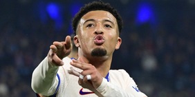 Sancho resta in Premier League, niente Roma: ecco in quale squadra giocherà