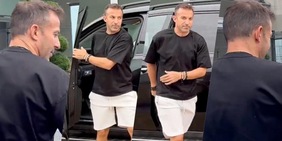 Del Piero d’improvviso al J Medical, tifosi Juve impazziti: “Fermate Comolli!”