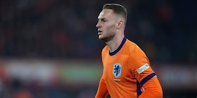 Koopmeiners in tribuna con l’Olanda. Koeman lo esclude dai convocati: il motivo