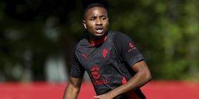 Leao e Nkunku, Allegri spera per il Bologna: come stanno i due attaccanti del Milan