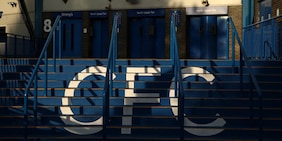 Chelsea sotto inchiesta: 74 capi d’accusa per presunte violazioni. La risposta del club