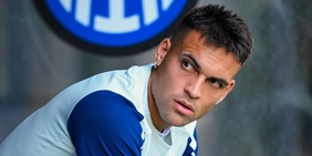 Lautaro, scatta l'allarme Inter verso l'Ajax: il capitano si allena a parte