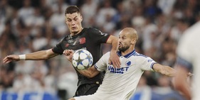 Aspettando Pogba, tracollo Monaco in Belgio. Grimaldo e un autogol salvano il Leverkusen