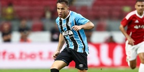 Arthur: “Il Gremio è la mia casa, voglio tornare in Nazionale”. Poi il messaggio per la Juve