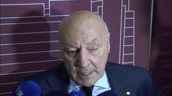 Marotta: "L'Inter compete per vincere. Chivu non è in discussione"
