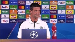 Cuffie difettose, Chivu esplode: "Vaff****o..."