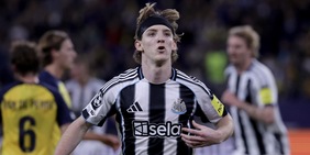 Newcastle, Gordon e Woltemade stendono il Saint-Gilloise. Qarabag vola e batte anche il Copenaghen