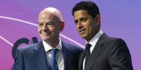 Vogliono i Mondiali d’inverno sempre! Infantino-Al Khelaifi, lo schiaffo dei soldi: "Certi tornei..."