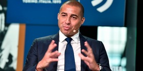 Calciopoli, Capello riapre la ferita: “Juve troppo forte”. E Trezeguet commuove: “Quando vai via…”