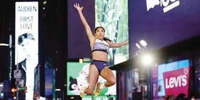 L’atletica nel futuro, Athlos è la terza via: l'idea del multimilionario Ohanian a Times Square