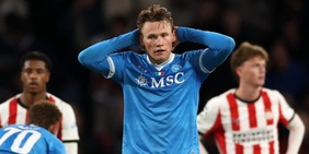 Show del Psv: crolla il Napoli più brutto dell’era Conte