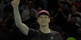 Sinner vince il derby a Vienna: Cobolli battuto in due set. Chi sfiderà Jannik ai quarti