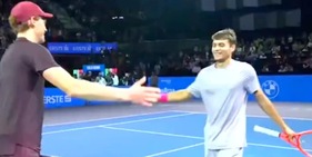 Sinner: "Non do mai nulla per scontato”. E incorona Cobolli: “Stagione incredibile, grande talento"