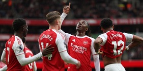 City ko con l'Aston Villa, Arsenal in fuga. Notte fonda per Douglas Luiz e Savona