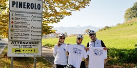 Paola Gianotti completa il tour nel Pinerolese: 15 Comuni, 35 cartelli per la sicurezza dei ciclisti