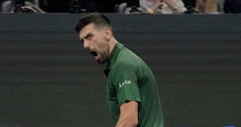 Djokovic resta in dubbio per le Finals: la risposta alle parole di Binaghi, poi rivela quando deciderà