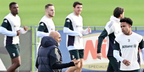 Spalletti e i comandamenti per la sua Juve: dal prato della Continassa al cellulare