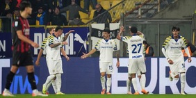 Il Milan si illude, il Parma riacciuffa Allegri: 2-2 e il Napoli può scappare