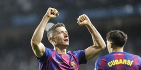 Lewandowski-Milan, il bomber del Barcellona apre: "Devo capire cosa sia meglio"