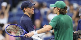 Sinner pronto a fare 13, rispunta De Minaur che ammette: “Volevo andare in aeroporto e sparire”