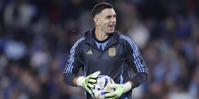 Dibu Martinez apre la polemica sull'uscita di Gattuso: "Non sa di cosa parla"