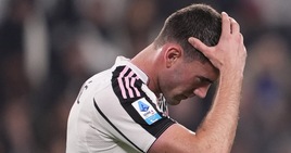 Vlahovic e il problema muscolare con la Serbia: esito esami e la situazione verso Fiorentina-Juve