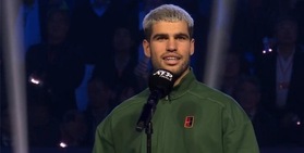 Alcaraz, Sinner "sempre più forte" e sfida rilanciata: sul pubblico a Torino solo applausi