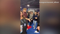 Gianni Morandi "spiazzato" da Sinner: "Davvero mi hai guardato?"