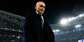 Spalletti, dalla tuta fortunata di Napoli al dress code Juve: tra scaramanzia, regolamento e Sarri...