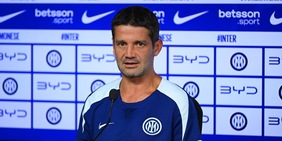 Chivu: "Derby senza favoriti, Allegri è un vincente. Thuram titolare? Non faccio il fantacalcio..."