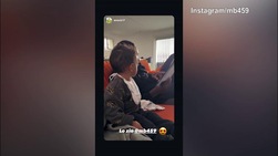 Balotelli si "trasforma" nello zio perfetto e legge una fiaba per il nipote