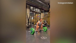 Ibra, forza pazzesca con i pesi!