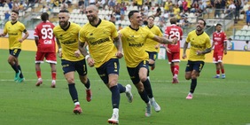 Pronostico Cesena-Modena, in quota è sfida tra bomber: Shpendi contro Gliozzi