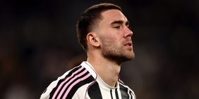 Futuro Vlahovic, l’infortunio può ribaltare le carte in tavola: Juve più forte ma ora è rebus