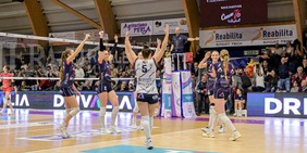 La Reale Mutua Fenera Chieri ’76 batte Perugia e chiude l’andata al terzo posto