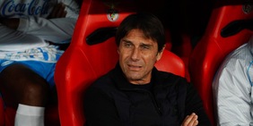 Super in A e in crisi nella Champions: la doppia faccia del Napoli di Conte