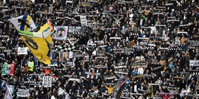 Proteste, fischi e silenzio: cosa è successo allo Stadium per Juve-Pafos e la risposta di Spalletti