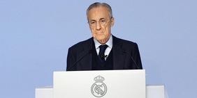 Florentino Perez e Laporta, è guerra: "Avete pagato gli arbitri", "Avete la Barcellonite acuta"