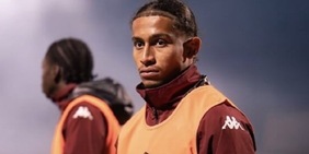 "Gravi ustioni, ricoverato in Germania": chi è il calciatore ferito nella tragedia di Crans-Montana