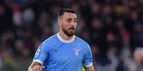 Mercato Milan, la difesa è la priorità: piace Gila, ma la Lazio spara alto. Le cifre e cosa filtra