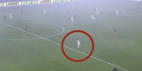 Disastro arbitri, veleni e clamorosi errori: fuorigioco inesistente in Parma-Inter, scoppia la bolla