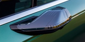 Hyundai IONIQ 9: Il Futuro della Visione con i Digital Side Mirrors