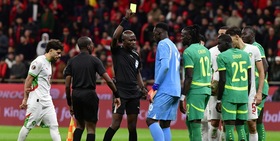 Clamoroso: rigore Marocco al 98’, Senegal esce dal campo. Poi torna e Brahim sbaglia il cucchiaio!